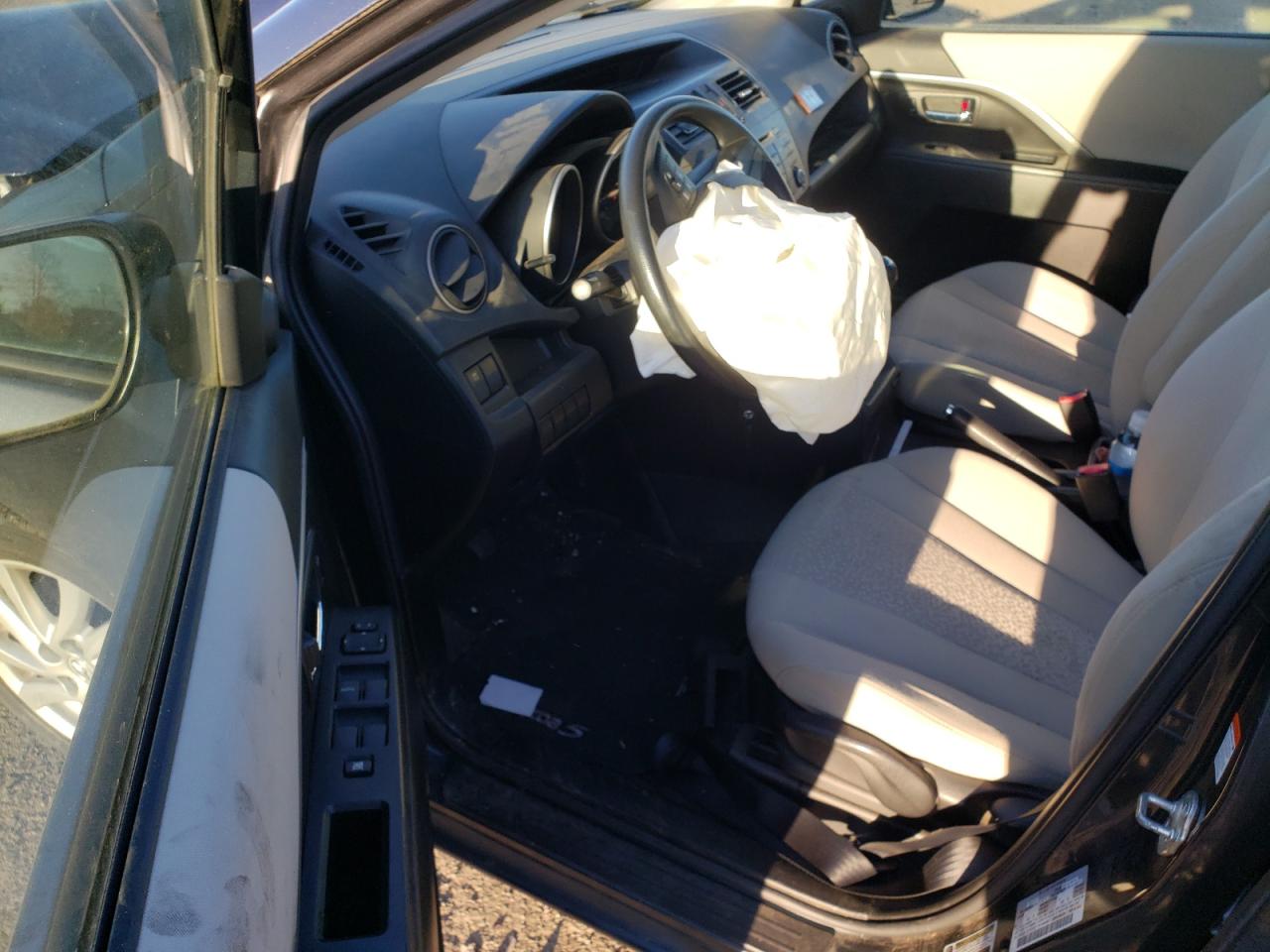 2012 Mazda 5 - Image 8