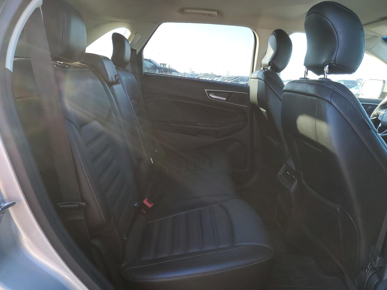 2018 Ford Edge - Image 11