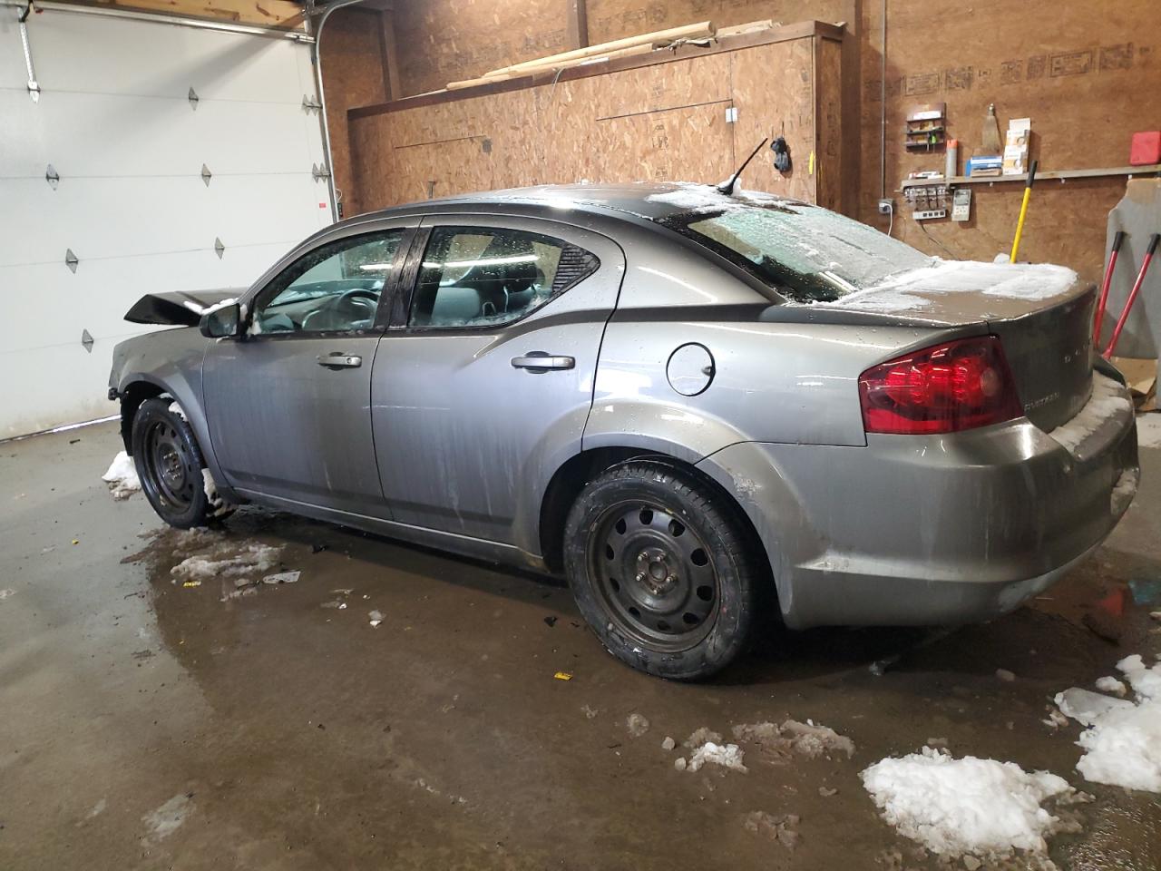 2012 Dodge Avenger - Image 2