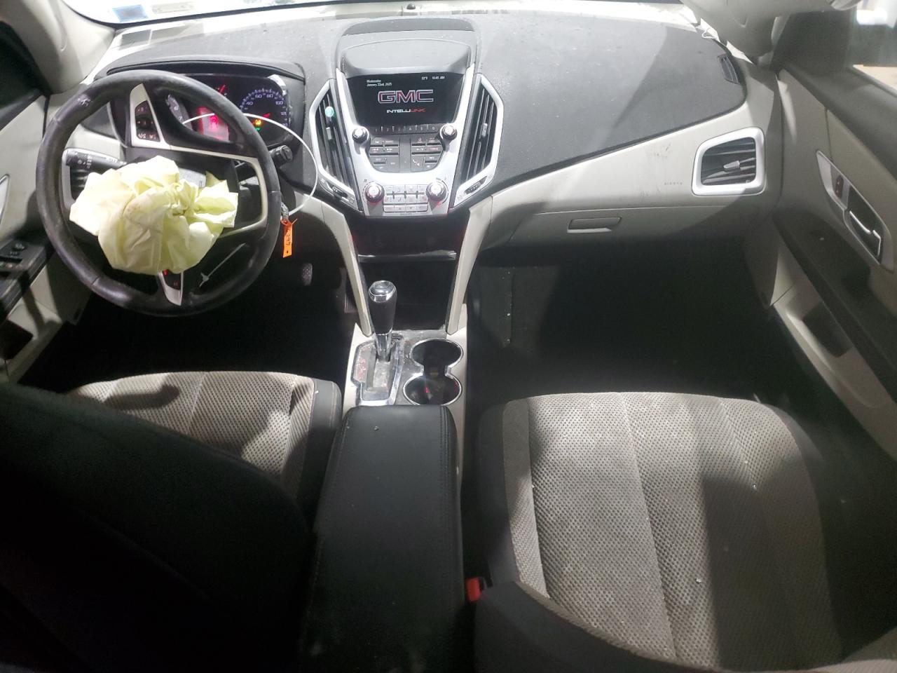2017 GMC Terrain - Image 8