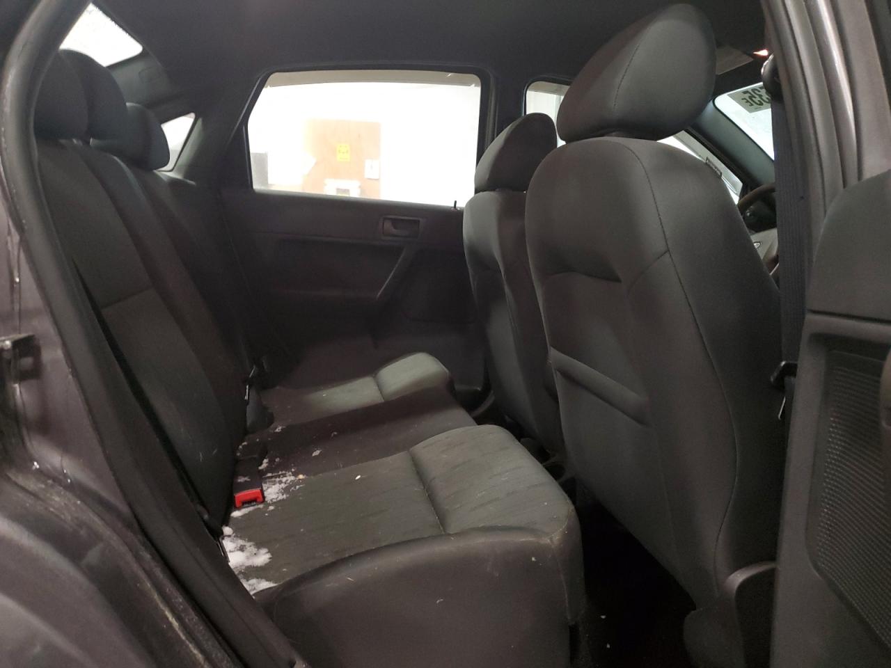 2010 Ford Focus - Image 10