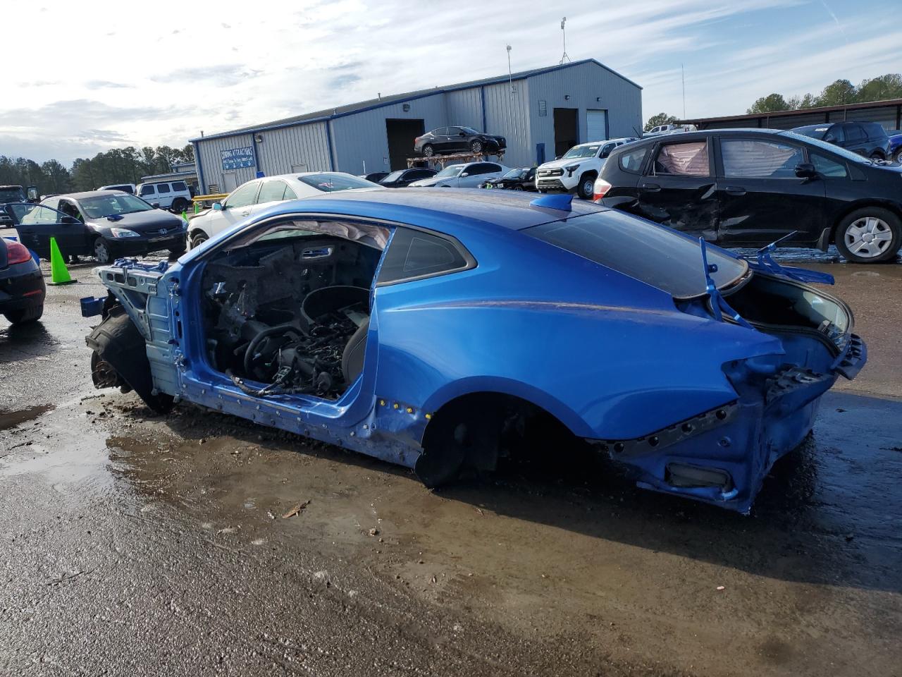 2016 Chevrolet Camaro - Image 2