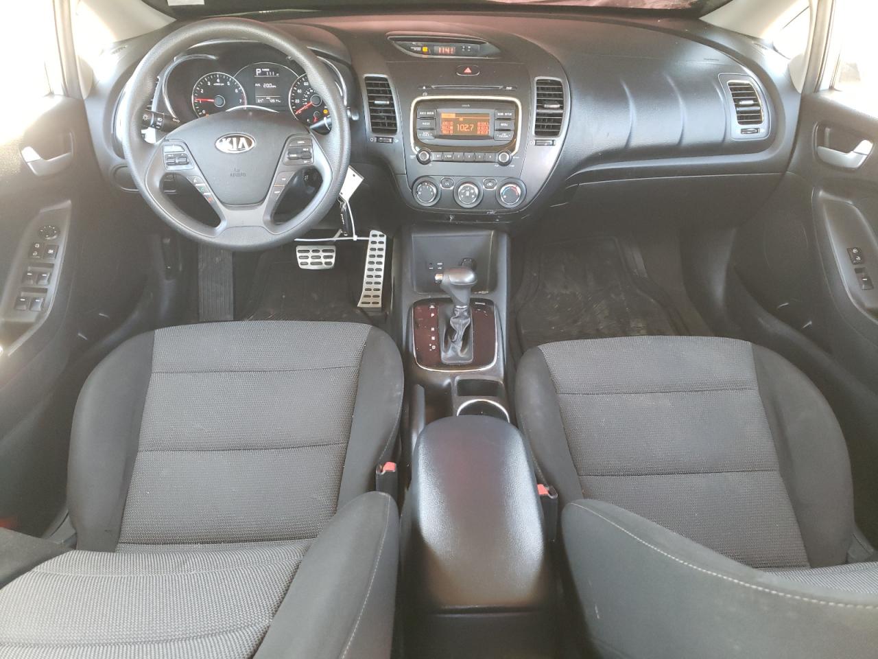 2018 Kia Forte - Image 8