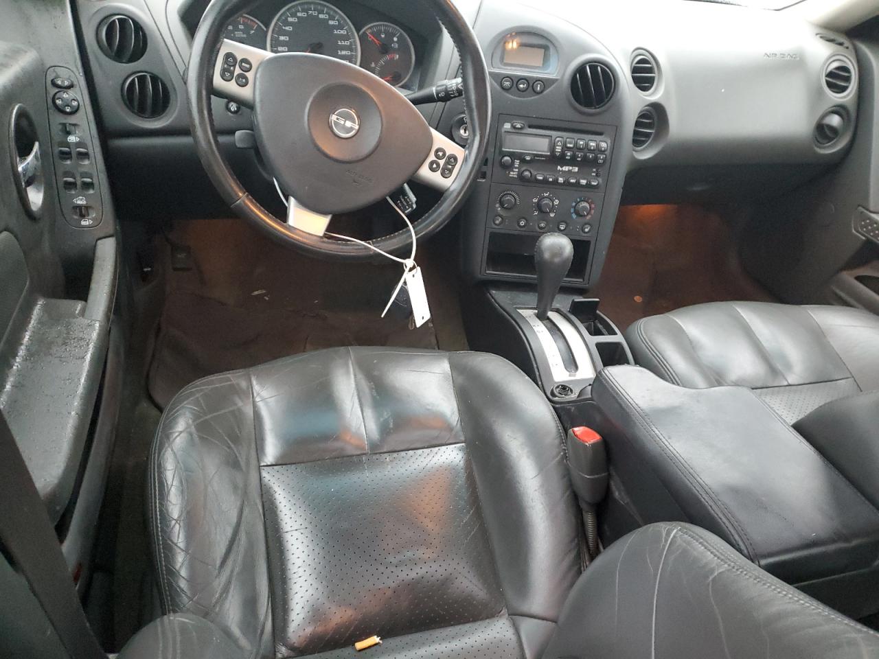 2005 Pontiac Grand Prix - Image 8