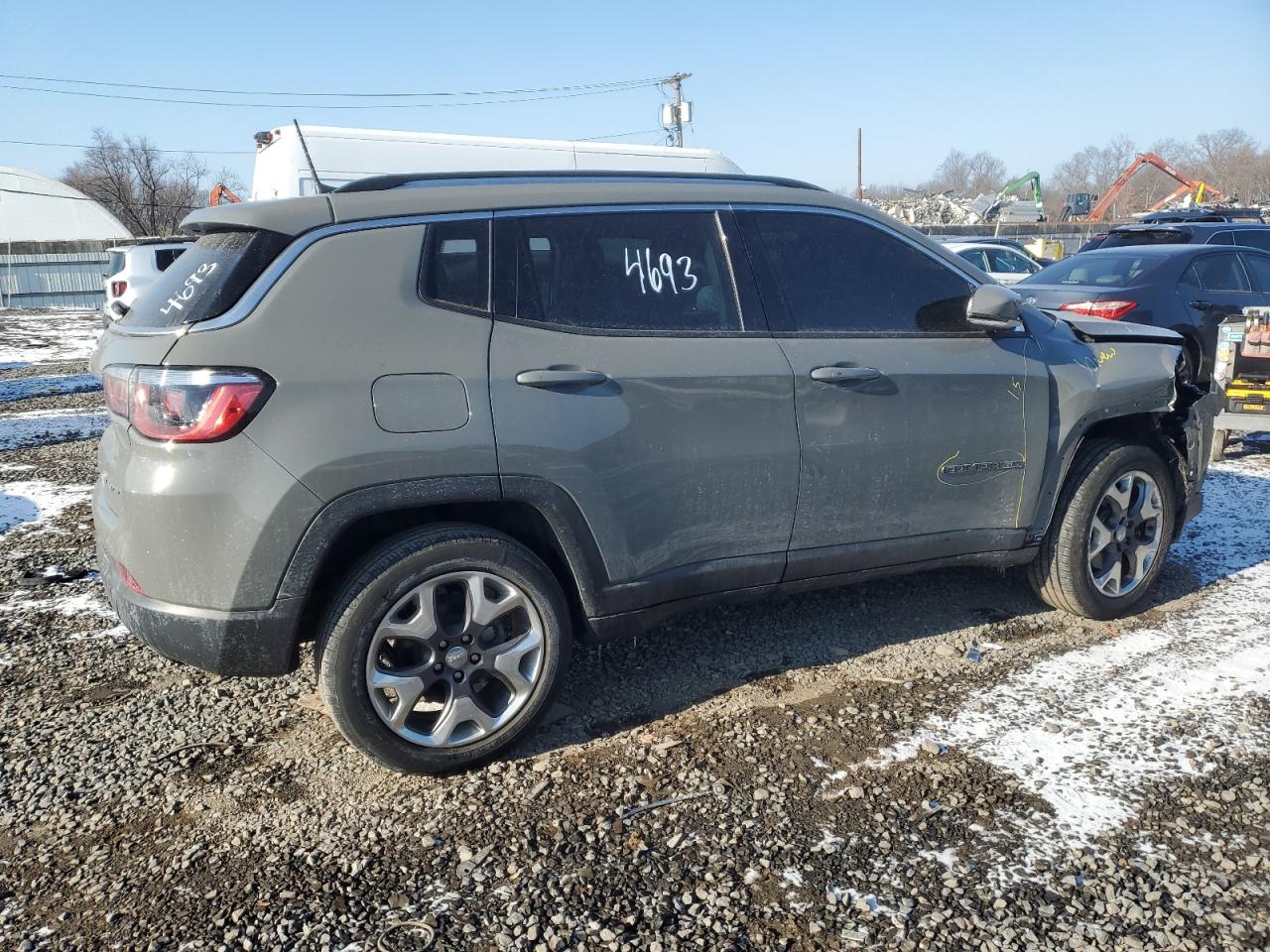 2020 Jeep Compass - Image 3