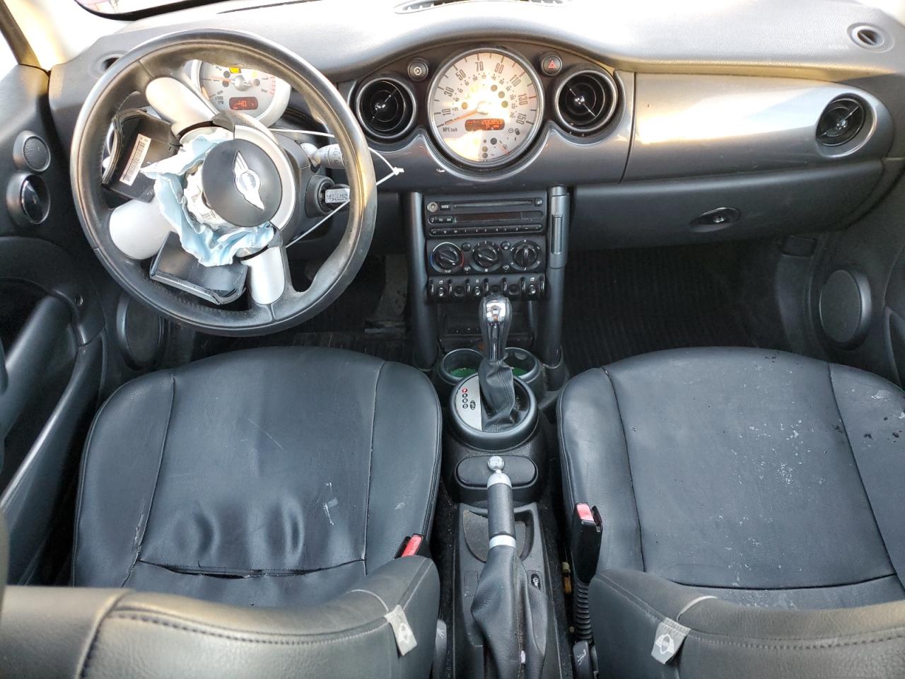 2006 MINI Cooper - Image 8