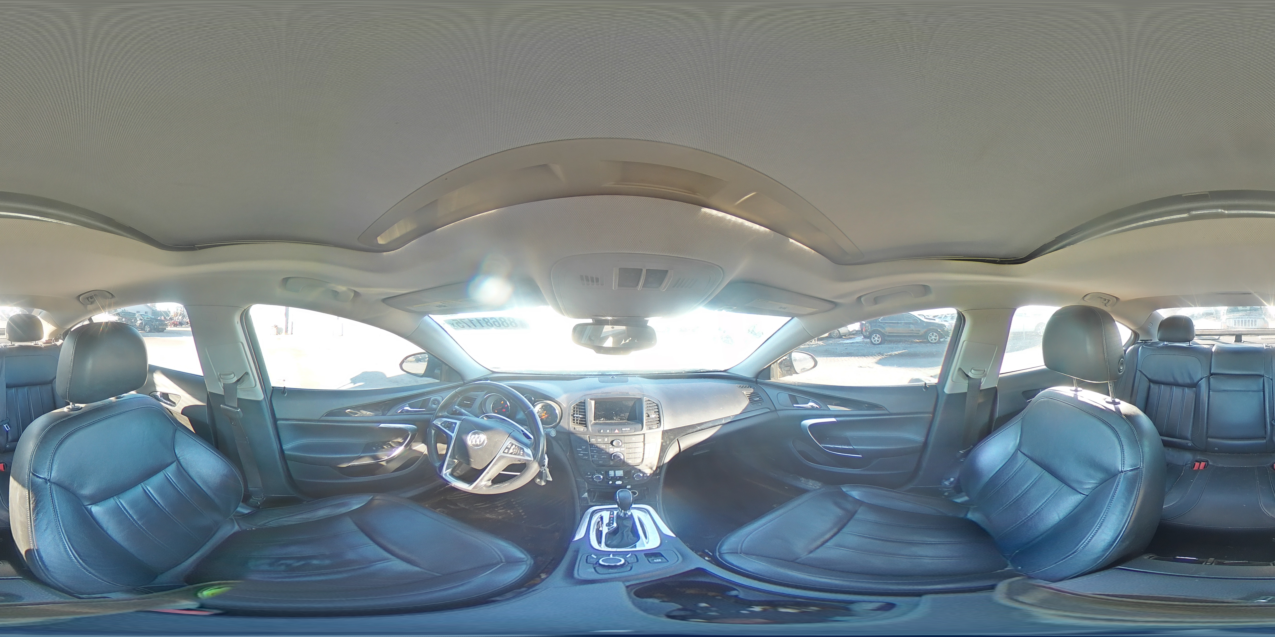 2011 Buick Regal - Image 12