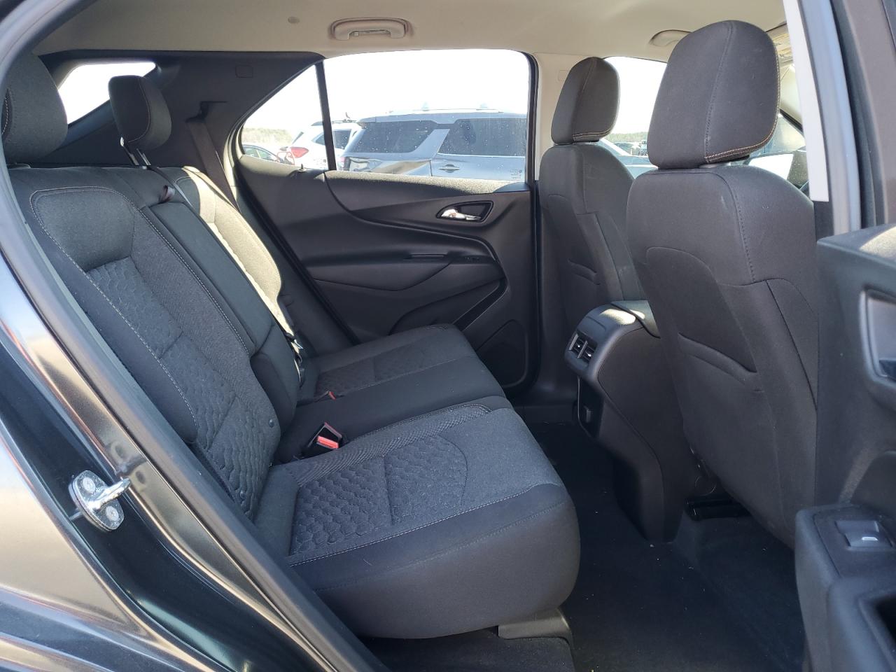 2018 Chevrolet Equinox - Image 11