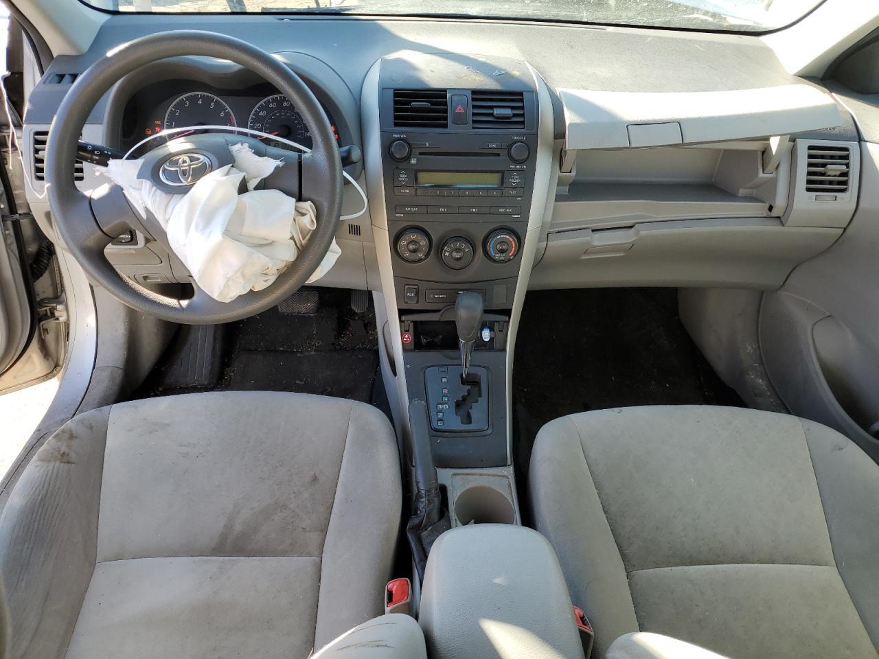 2009 Toyota Corolla - Image 8