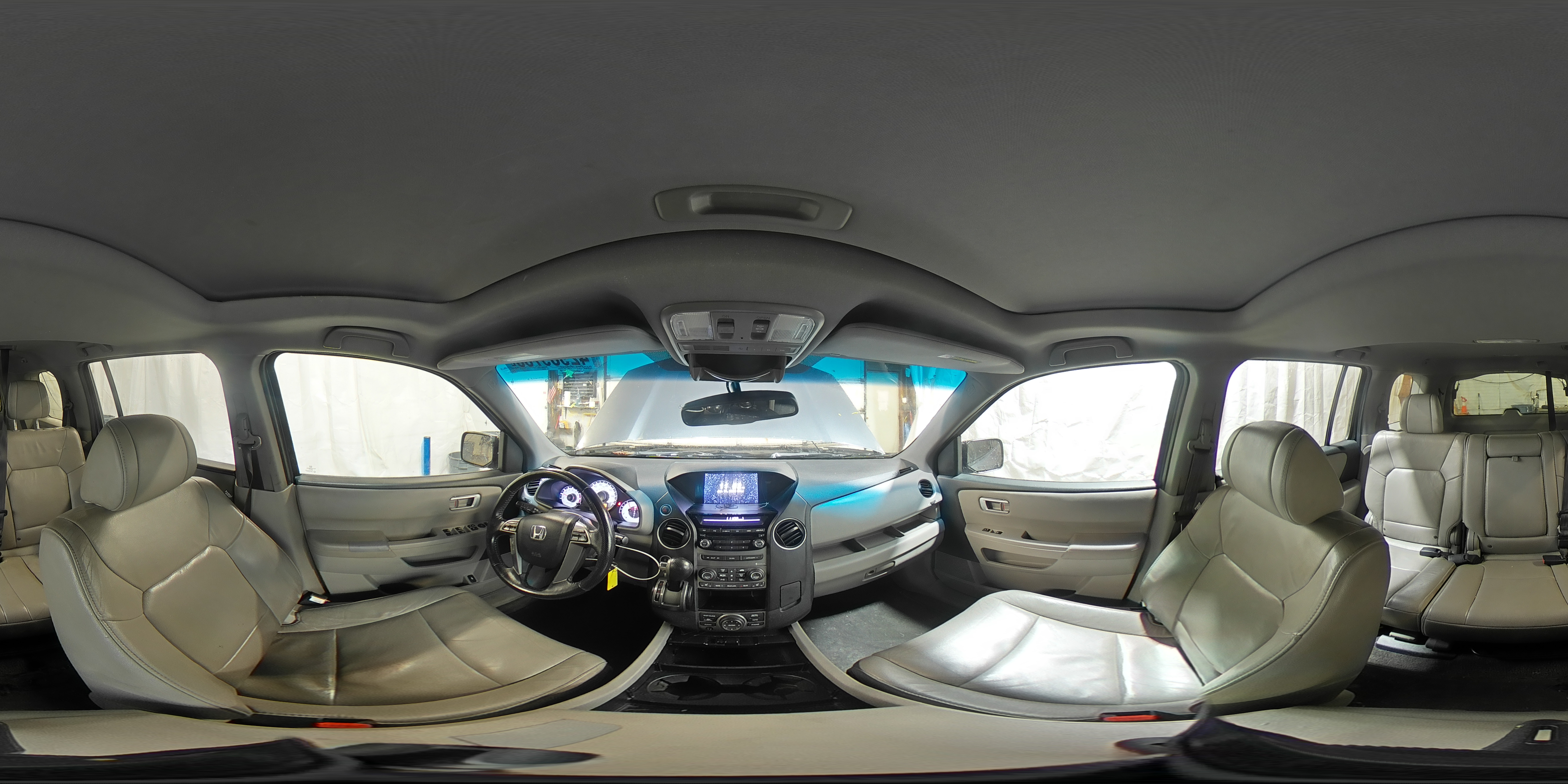 2012 Honda Pilot - Image 15