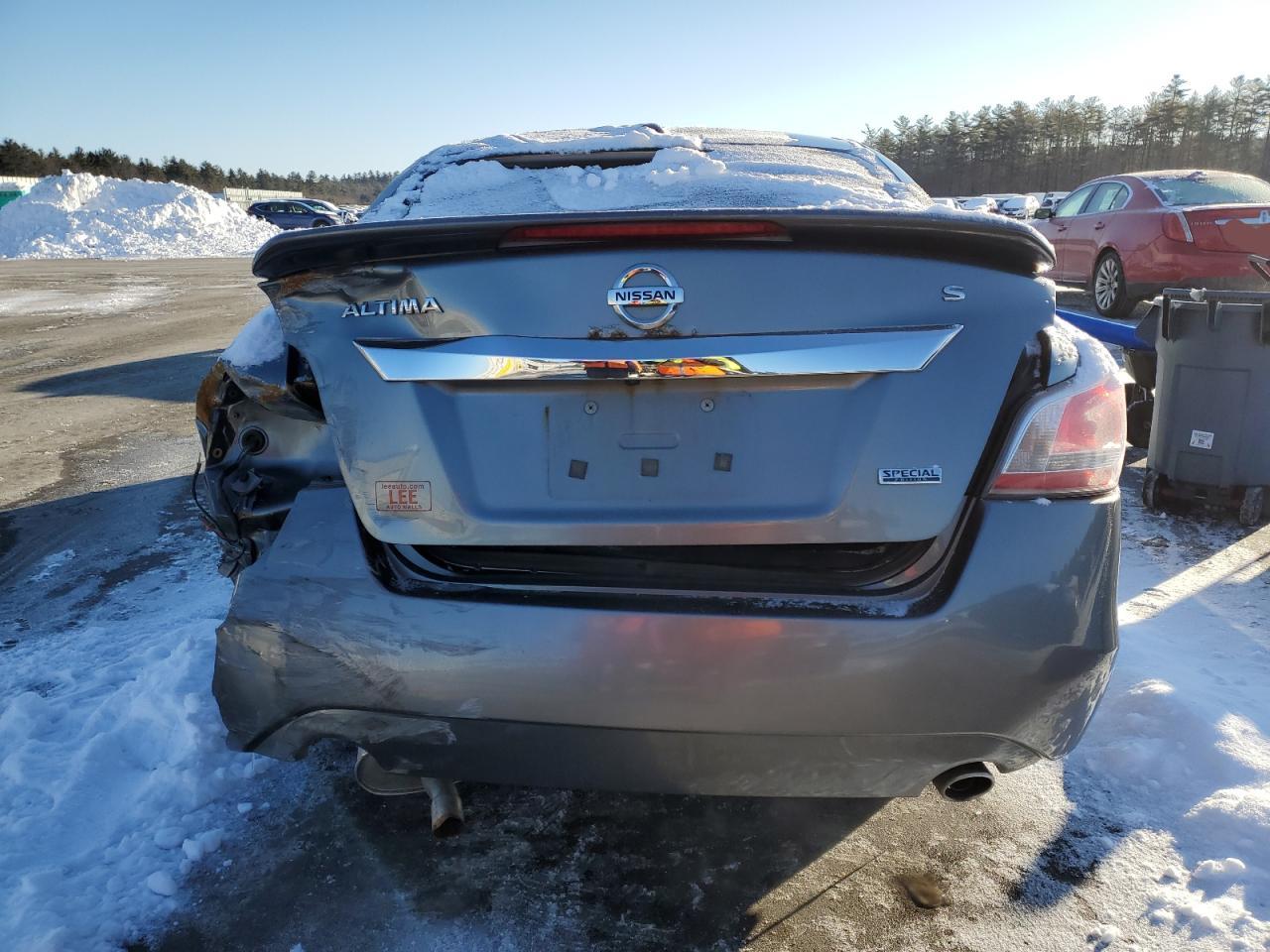 2015 Nissan Altima - Image 6
