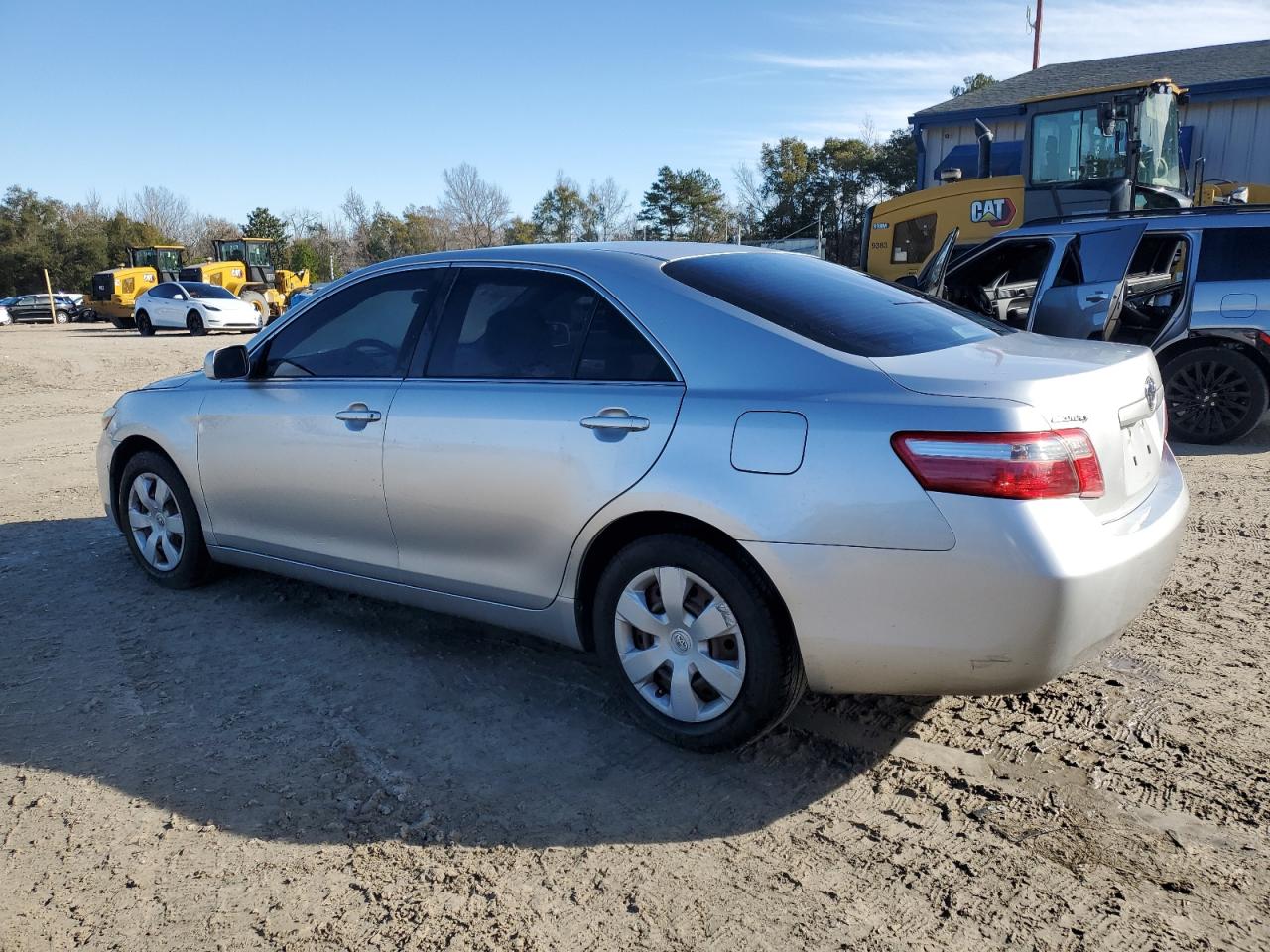 2009 Toyota Camry - Image 2