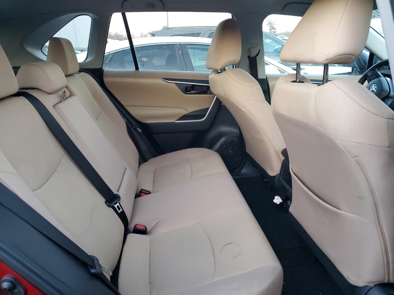 2019 Toyota RAV 4 - Image 11