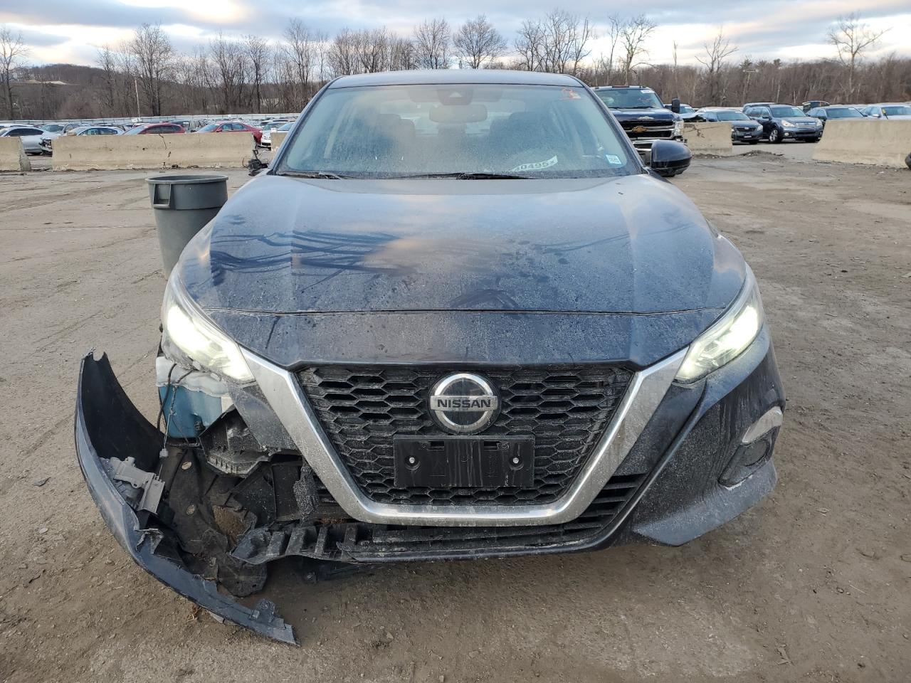 2020 Nissan Altima - Image 5