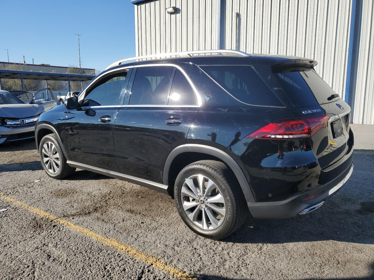 2021 Mercedes-Benz GLE - Image 2