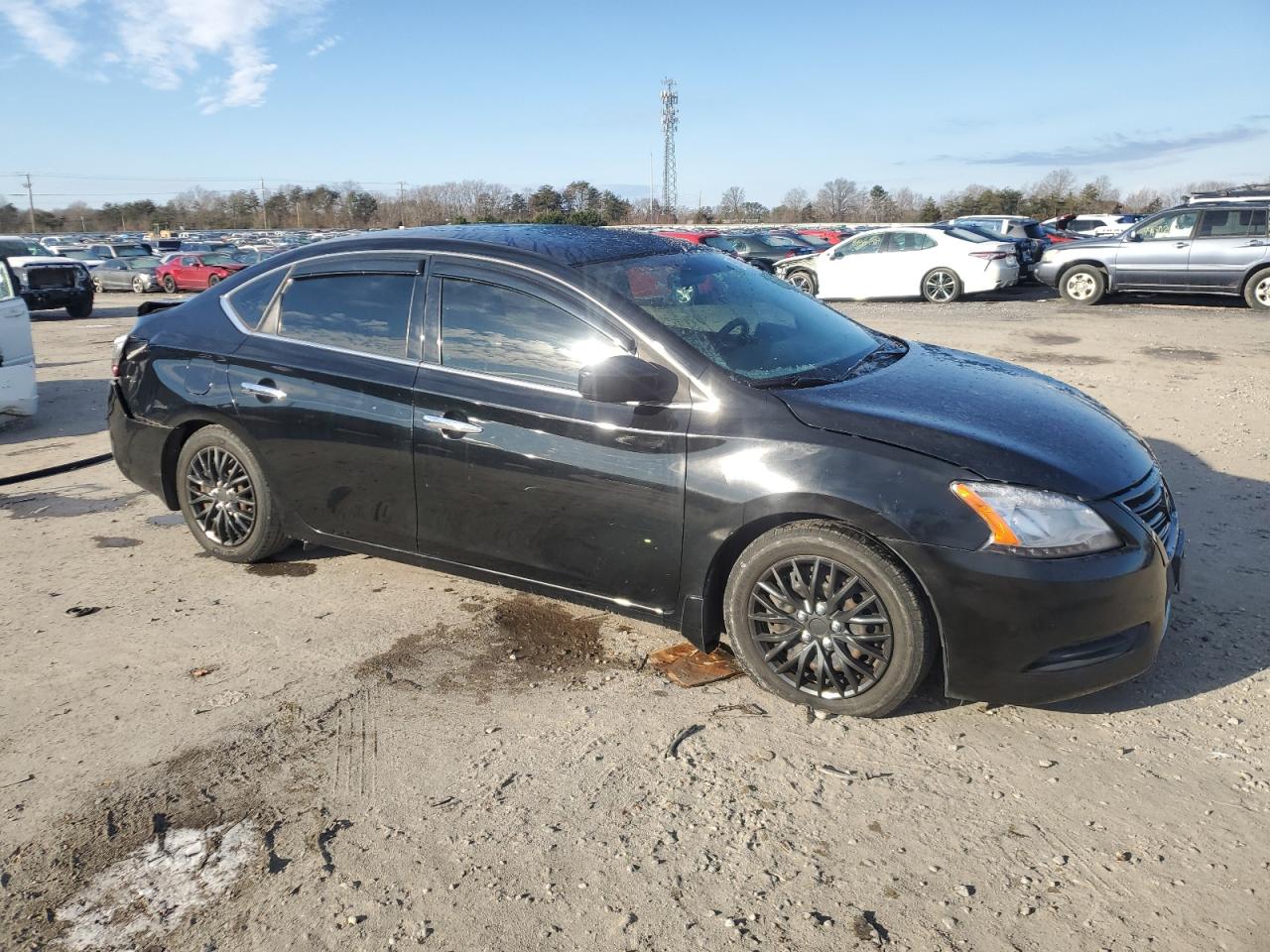 2015 Nissan Sentra - Image 4