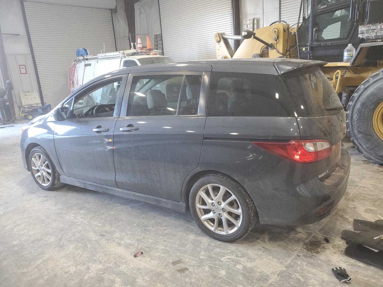 2012 Mazda 5 - Image 2