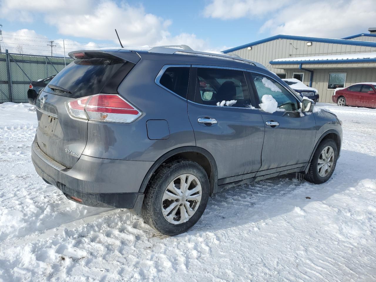 2016 Nissan Rogue - Image 3