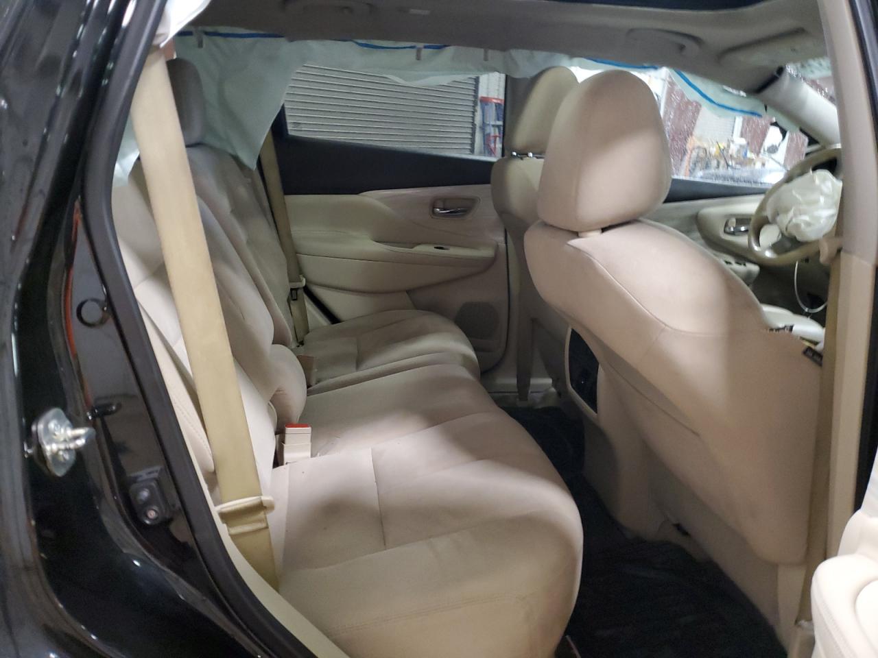 2015 Nissan Murano - Image 11