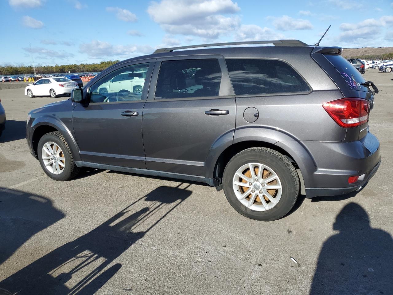 VIN 3C4PDCBG4HT537547 2017 DODGE JOURNEY no.2