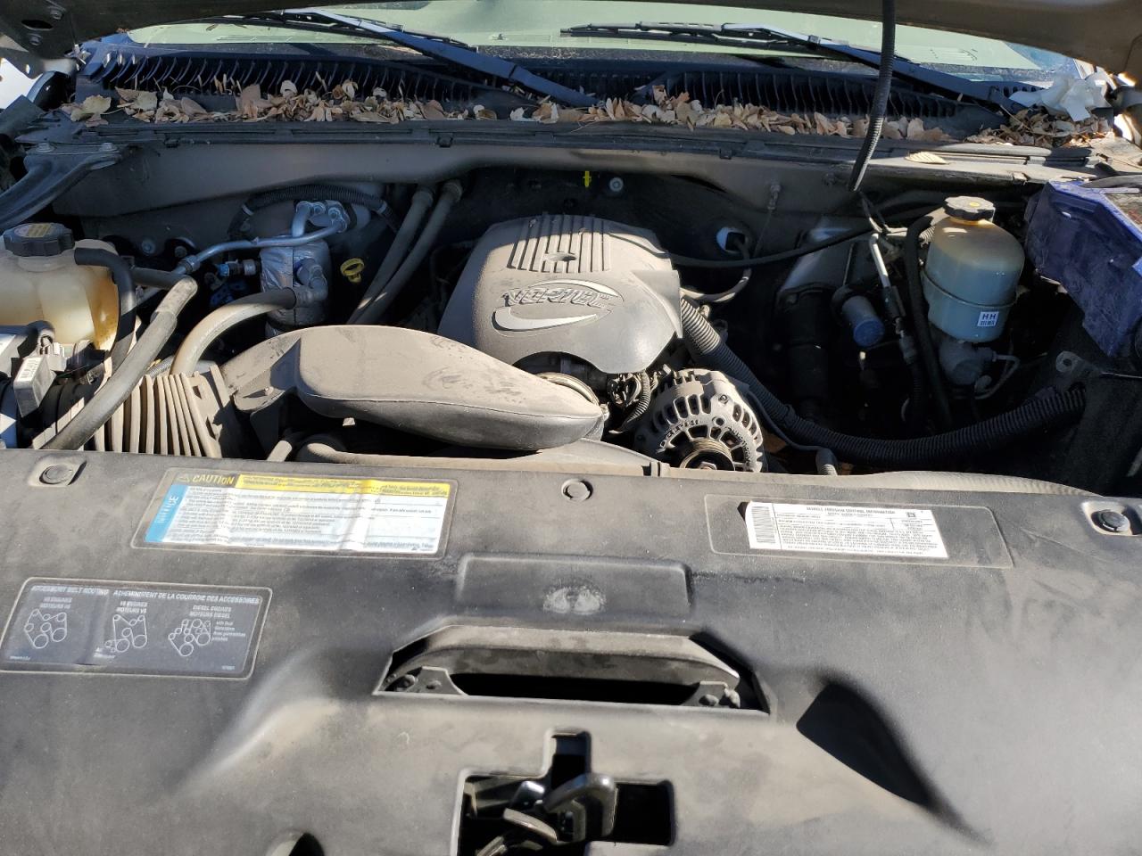 2001 Chevrolet Silverado - Image 11