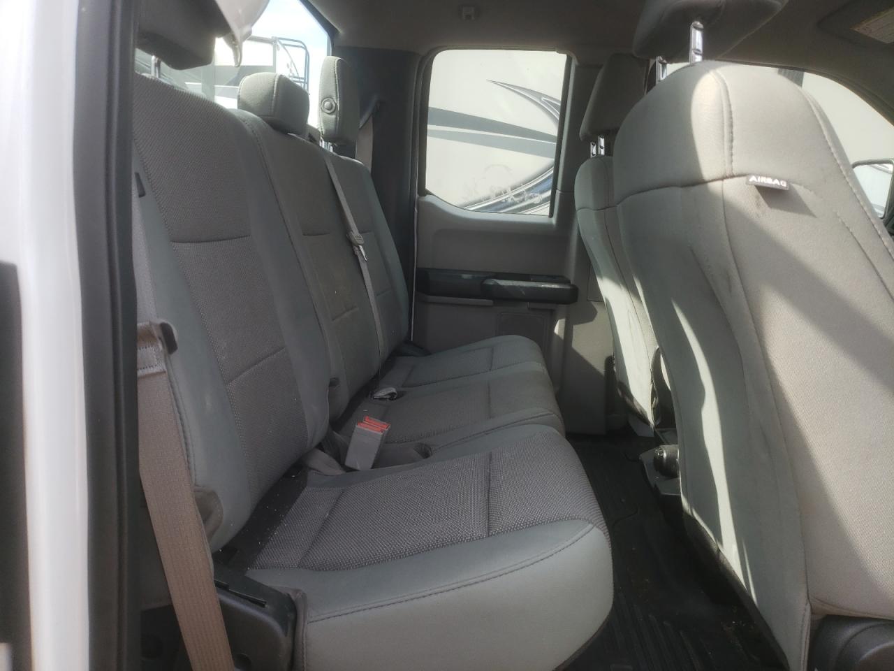 2018 Ford F350 - Image 6
