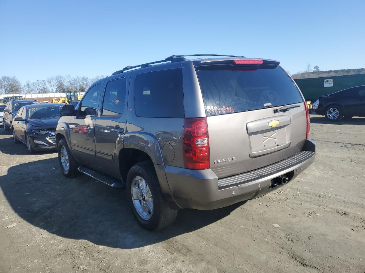 VIN 1GNSCBE08DR364342 2013 CHEVROLET TAHOE no.2