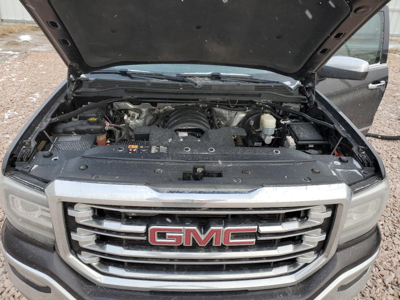 2016 GMC Sierra - Image 11