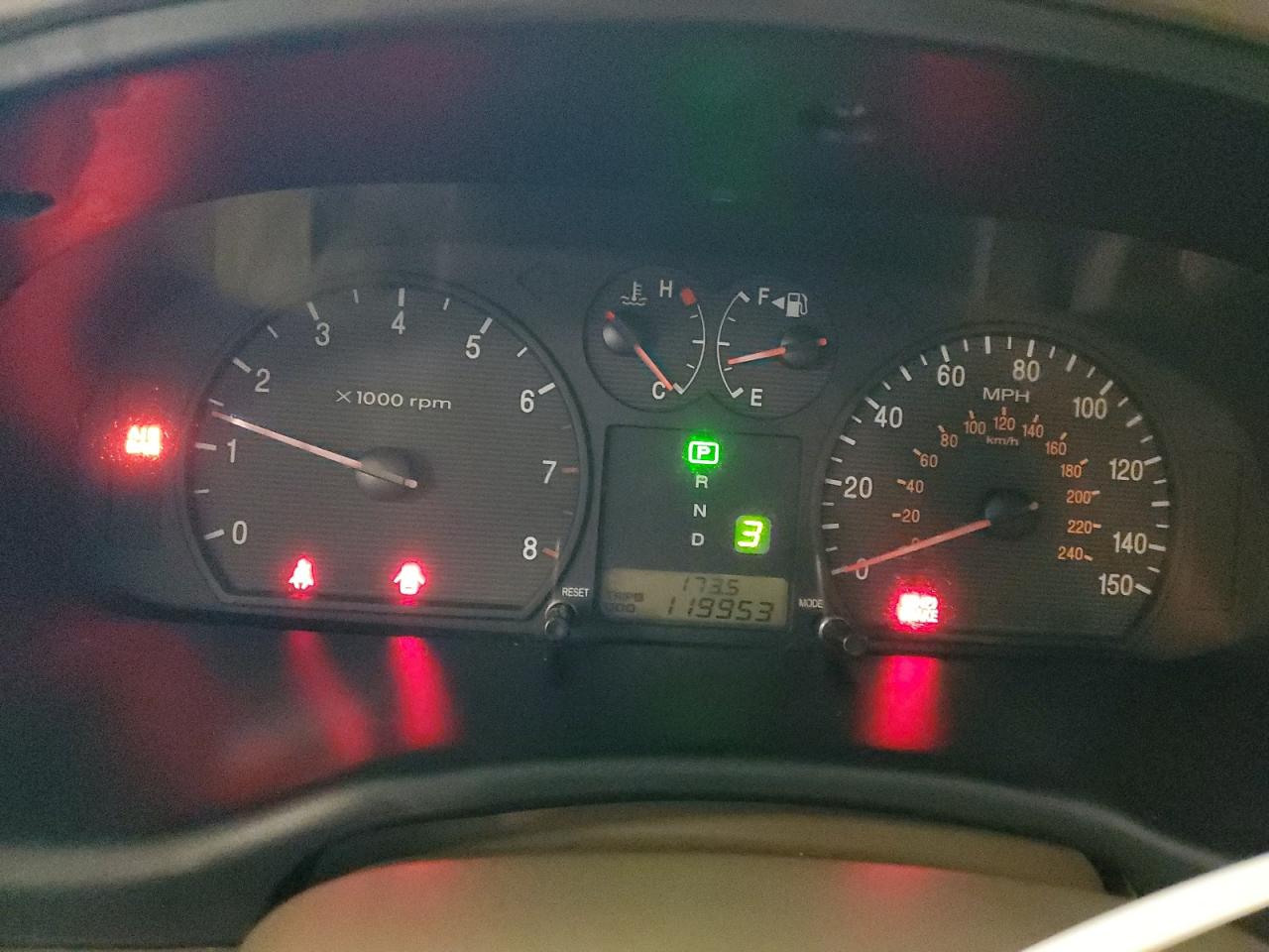 2005 Hyundai Sonata - Image 9
