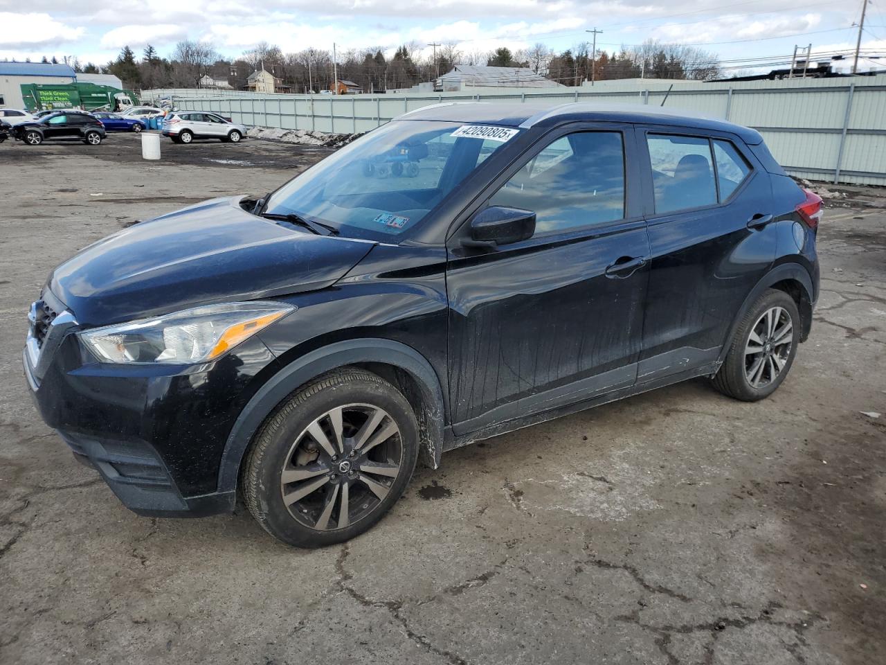 2018 Nissan Kicks - Image 1