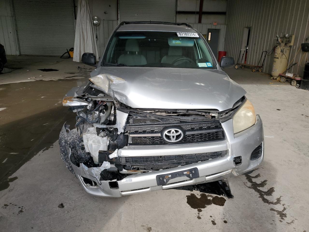 2009 Toyota RAV 4 - Image 5