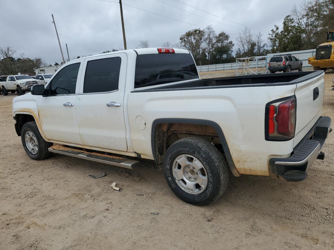 2018 GMC Sierra - Image 2