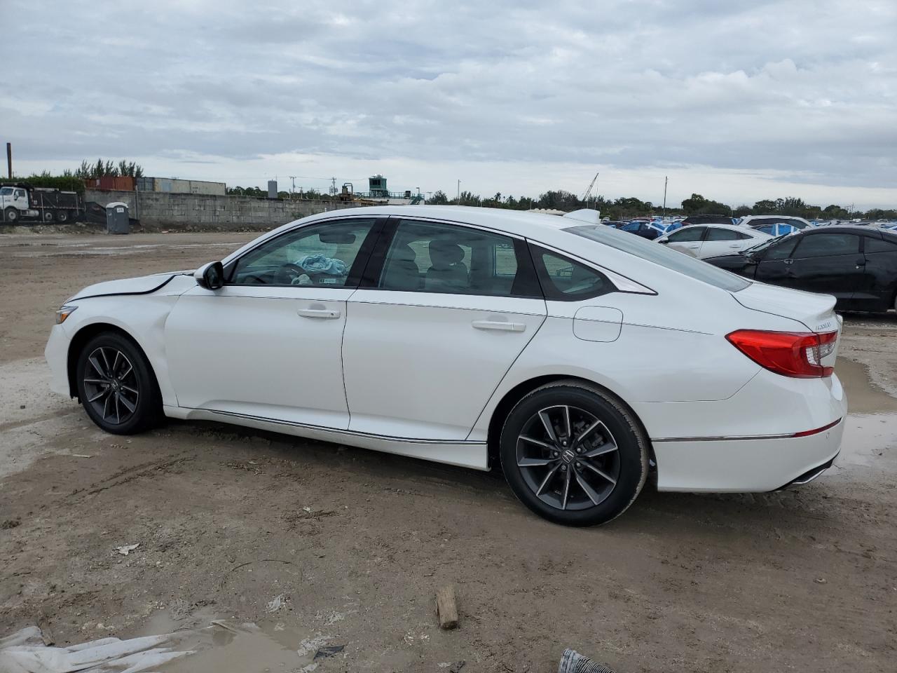 2021 Honda Accord - Image 2