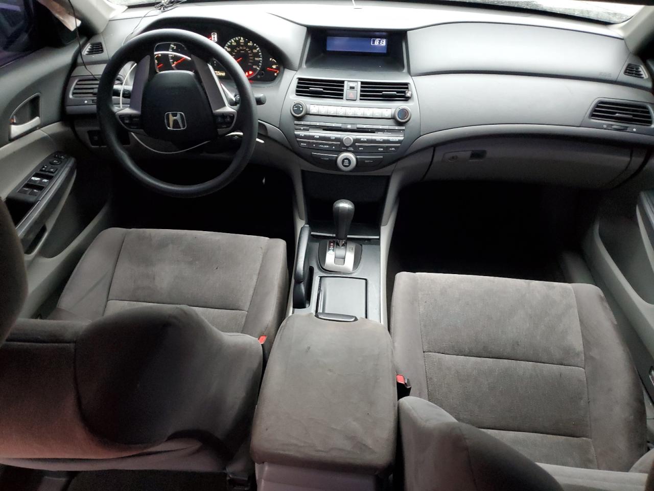 2010 Honda Accord - Image 8
