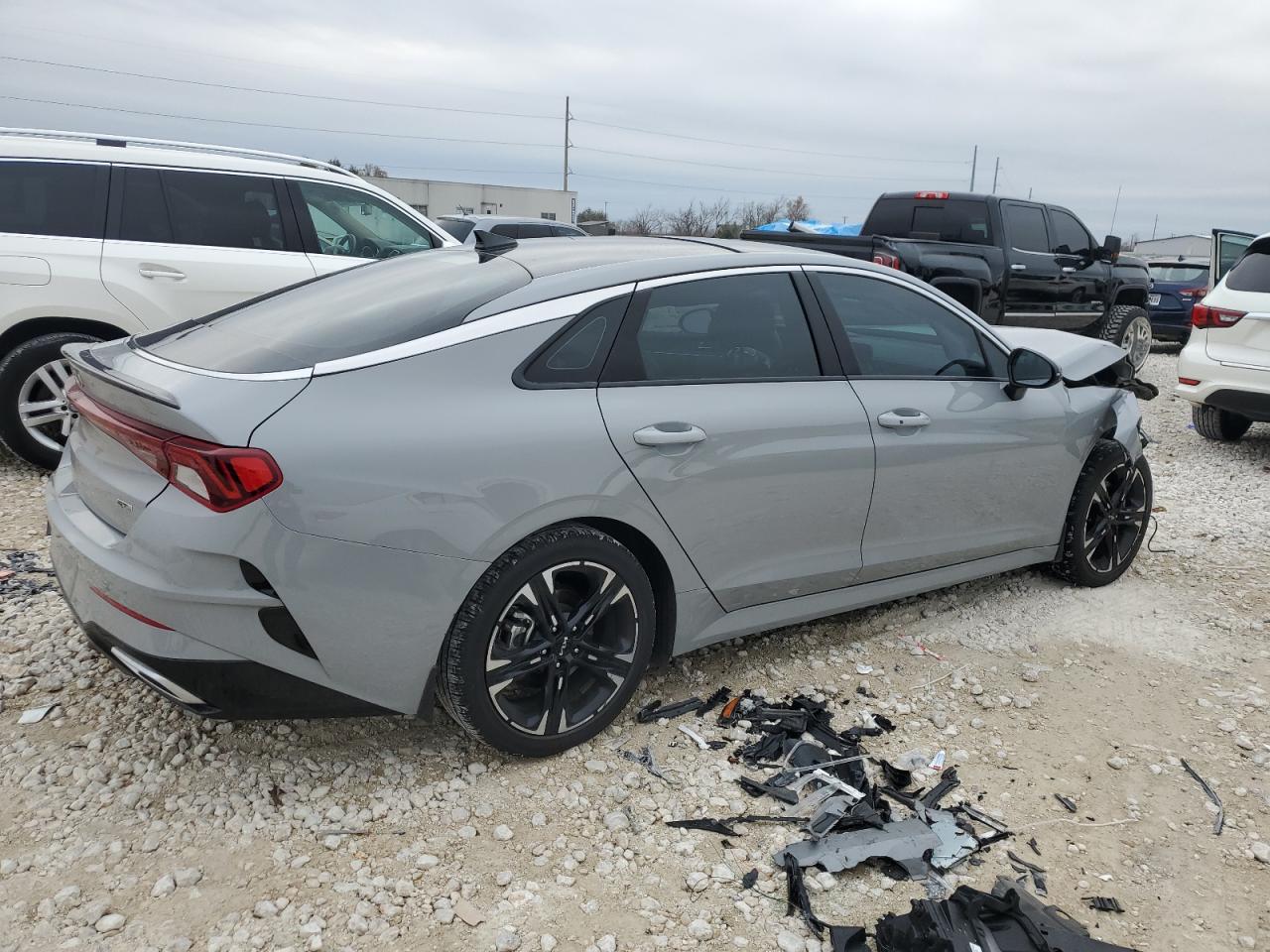 2024 Kia K5 - Image 3