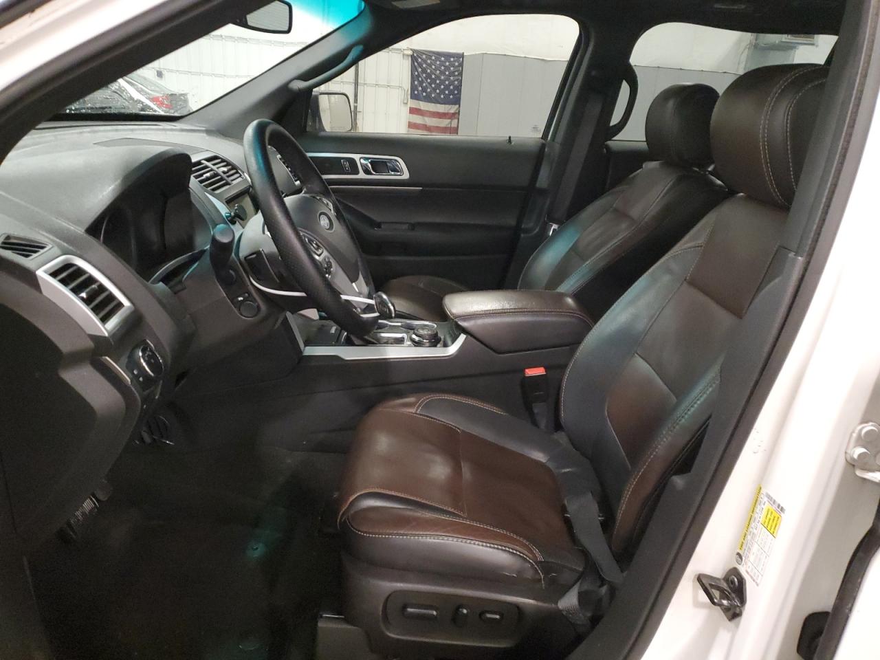 2015 Ford Explorer - Image 7