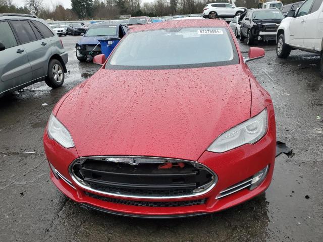  TESLA MODEL S 2013 Красный