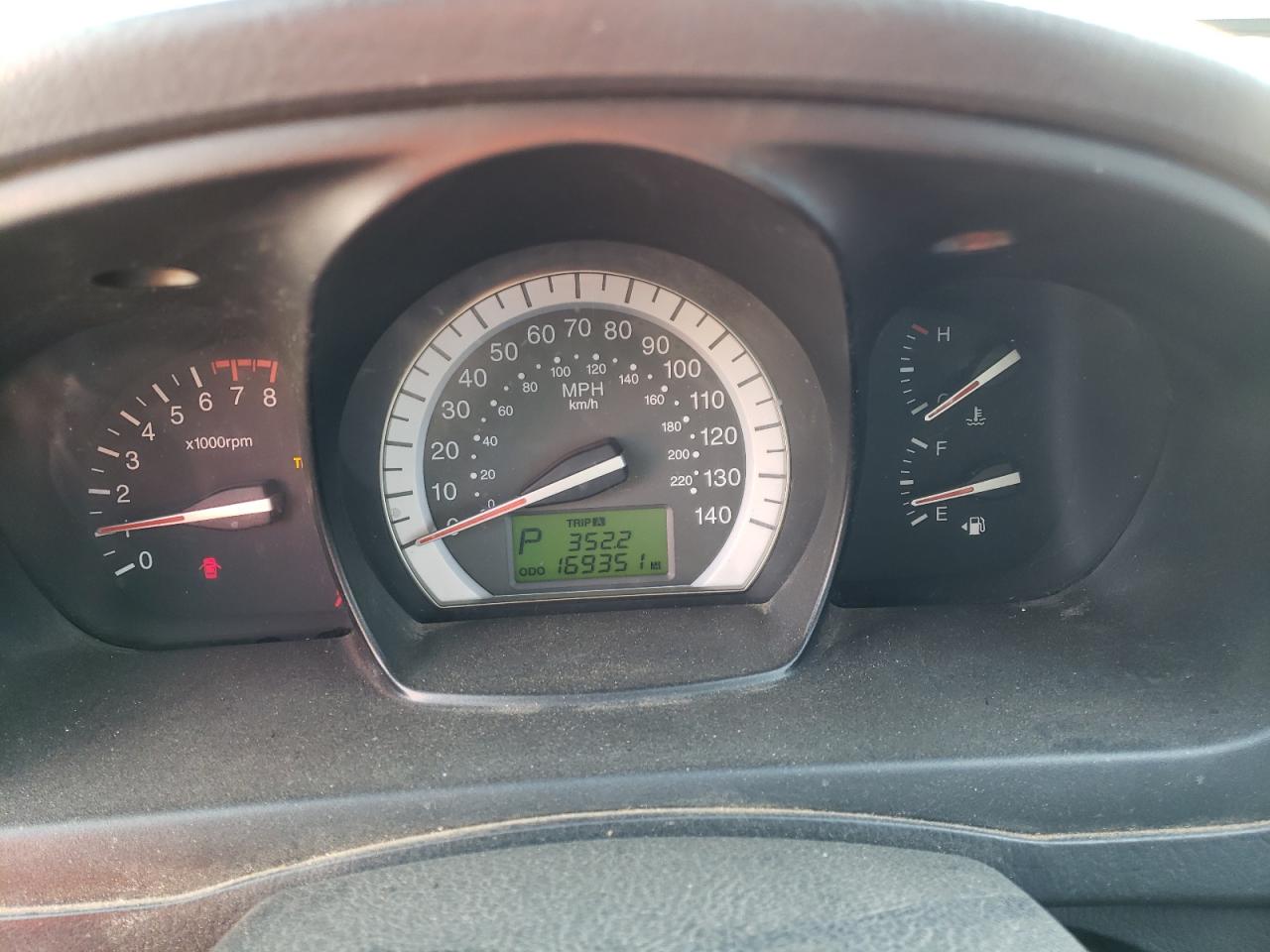 2007 Kia Spectra - Image 9