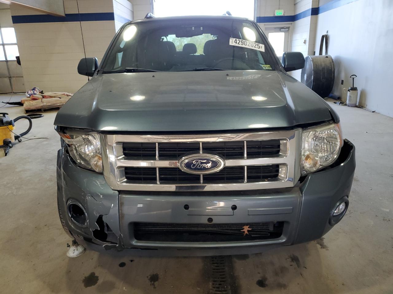 2011 Ford Escape - Image 5