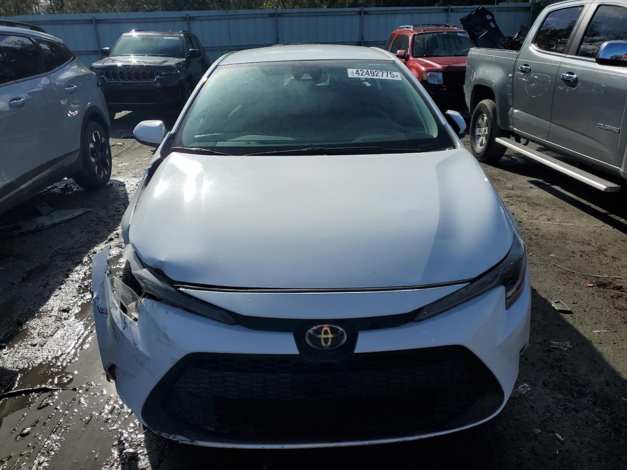 2022 Toyota Corolla - Image 5