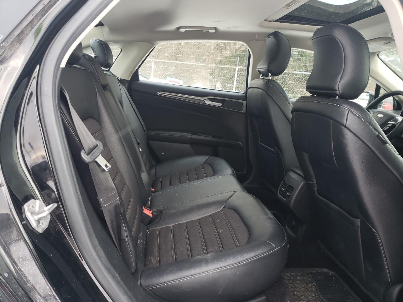2017 Ford Fusion - Image 10