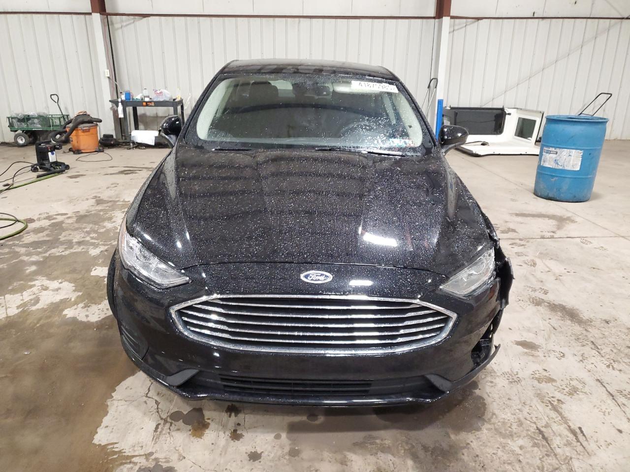 2020 Ford Fusion - Image 5