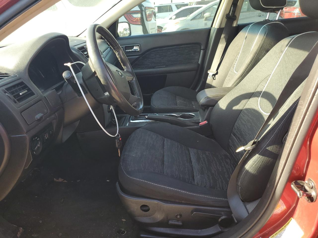 2010 Ford Fusion - Image 7