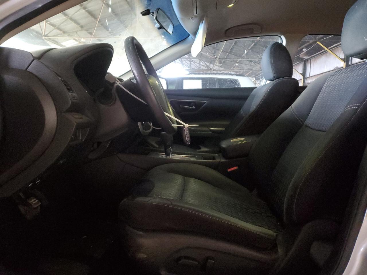 2016 Nissan Altima - Image 7