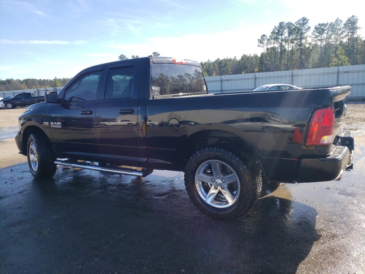 2013 RAM 1500 - Image 2