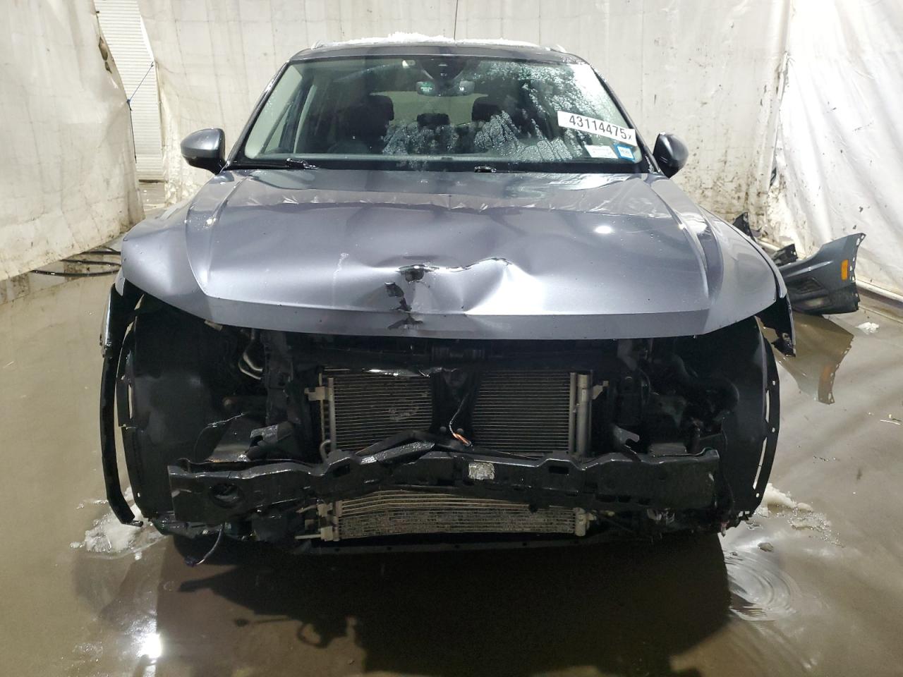2018 Volkswagen Tiguan - Image 5