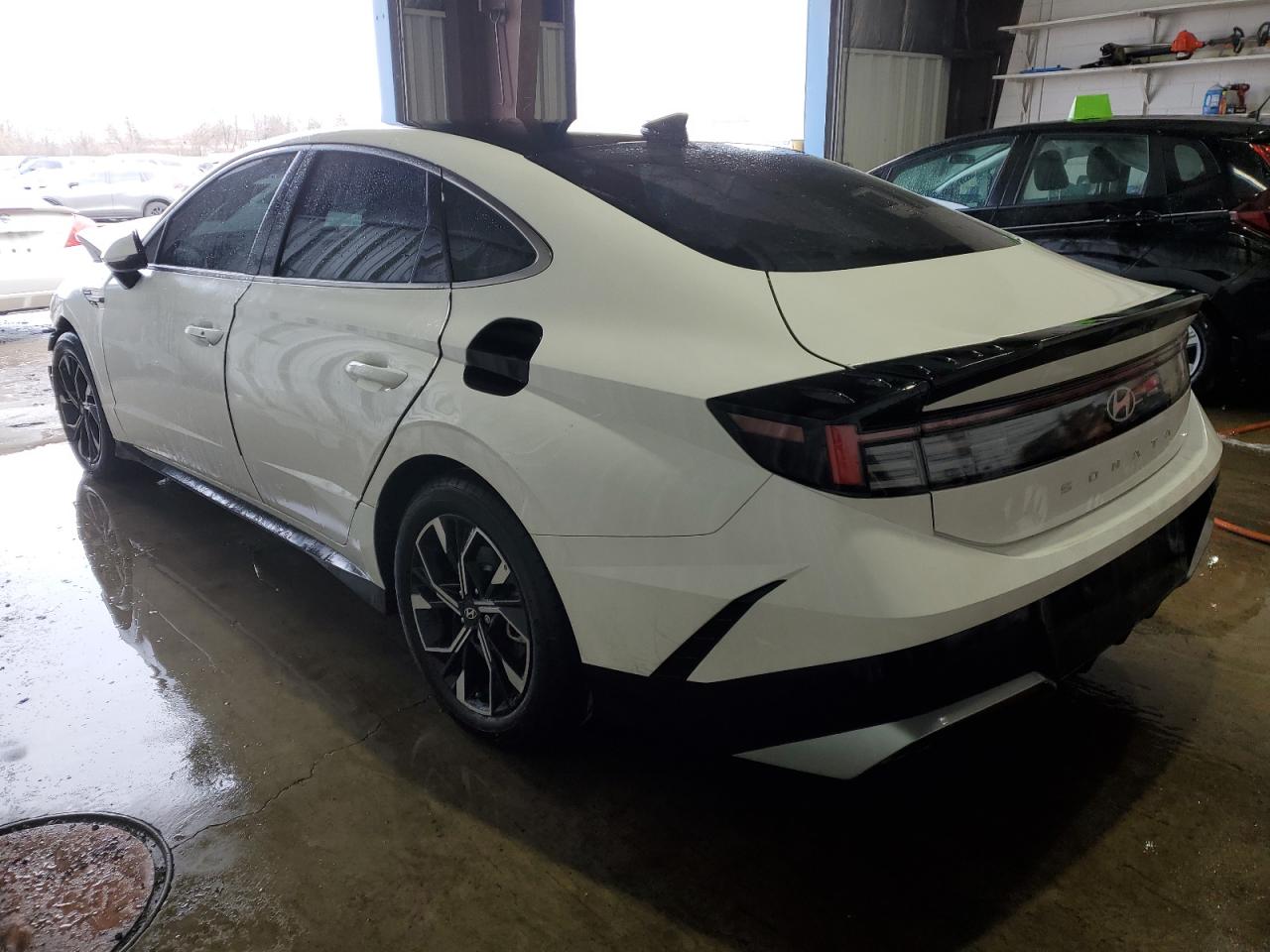 2024 Hyundai Sonata - Image 2