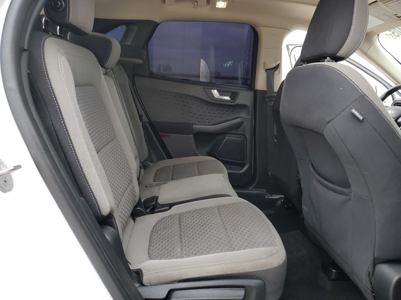 2020 Ford Escape - Image 11