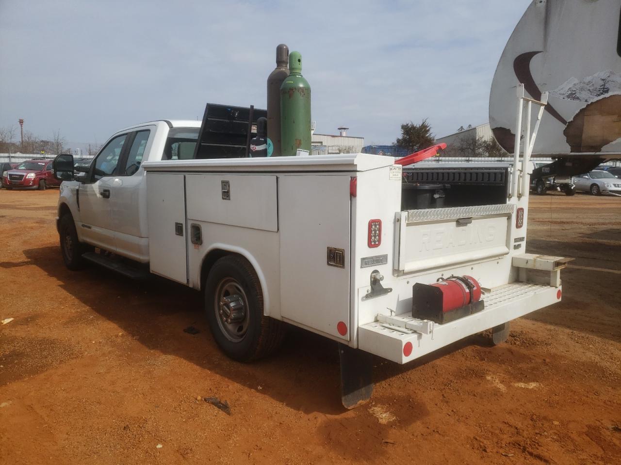 2018 Ford F350 - Image 3