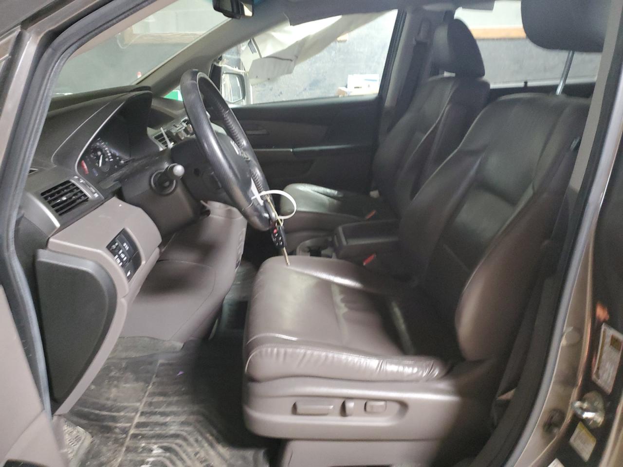 2012 Honda Odyssey - Image 7